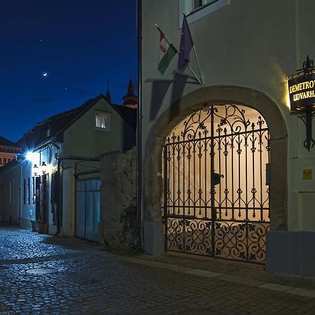 Demetrovics Udvarhaz Eger Exterior photo