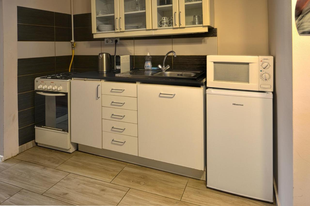 Demetrovics Udvarhaz Eger Exterior photo
